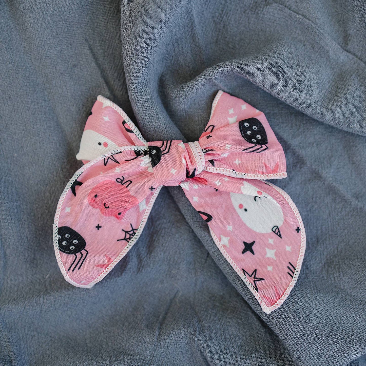Happiest Halloween Creatures 4" Serged Cotton Hair Bow,